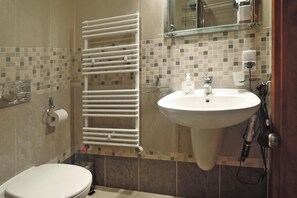 Bathroom - Holiday Flat in Swinoujscie 50m From the Beach (Swinoujscie)