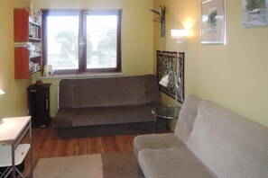 Apartment | Living area - Holiday Flat in Swinoujscie 50m From the Beach (Swinoujscie)