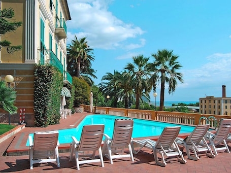 Villa | Pool | Outdoor pool