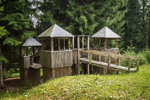 Apartment | Exterior - Nice Apartment in Breitenbrunn With Sauna (Breitenbrunn/Erzgeb.)