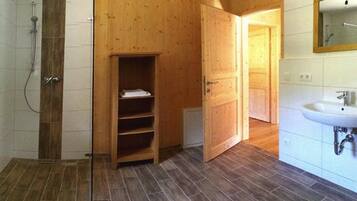 Ferienhaus | Badezimmer
