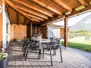 House | Dining