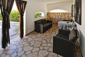 Apartment | Living area - Apartments Lidija, Pag, Close to the Beach (Pag)