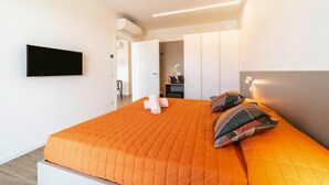 Apartment | 2 bedrooms, individually furnished - Residence Olivo, Garda (Garda)