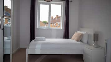 Ferienhaus | 3 Schlafzimmer, Bügeleisen/Bügelbrett, kostenloses WLAN, Bettwäsche