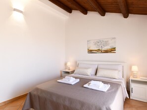 2 habitaciones y muebles diferentes 