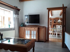 Dining - Ferienhaus in Zempin mit Garten (Zempin)