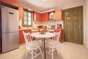 House | Private kitchen | Highchair - Apartment in Zia With Terrace (Kos)