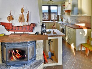 House | Private kitchen | Highchair - Holiday Home by Lake Rosnowskie With Boat (gmina Manowo)