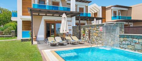 House | Pool | Indoor pool, outdoor pool