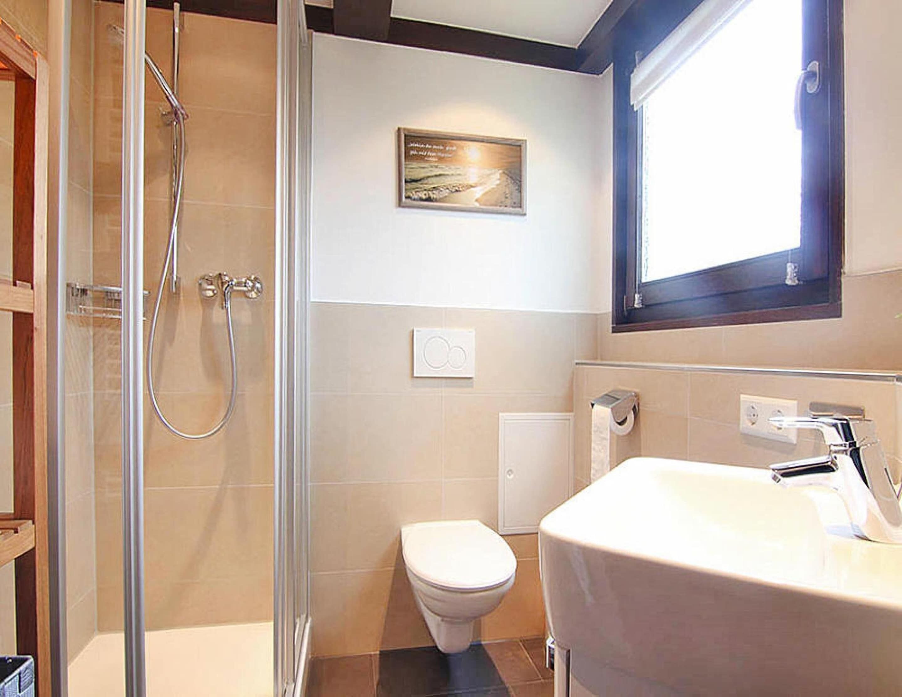 House | Bilik Mandi