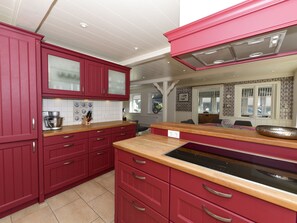 House | Bathroom - Ferienwohnung in Wyk Boldixum for Vier Personen (Wyk auf Foehr)