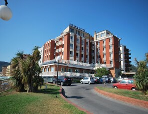 Apartment | Exterior