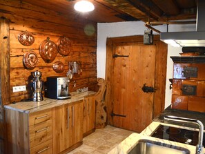 House | Private kitchen