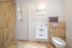 Apartment | Badezimmer