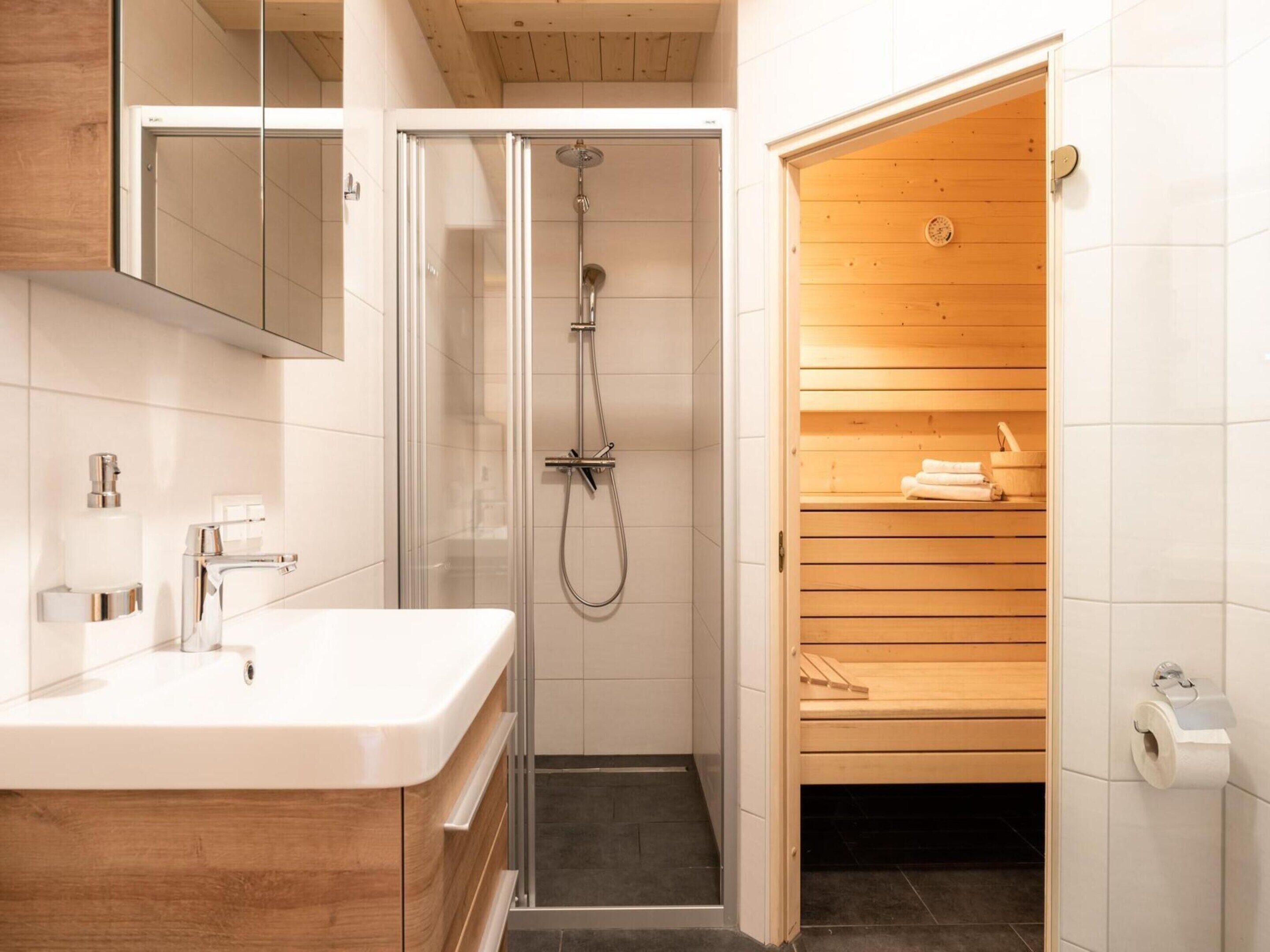House | Bathroom