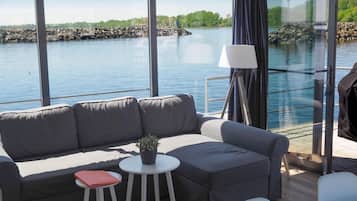 Mobile Home | Living room