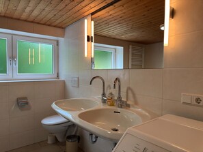 House | Bathroom
