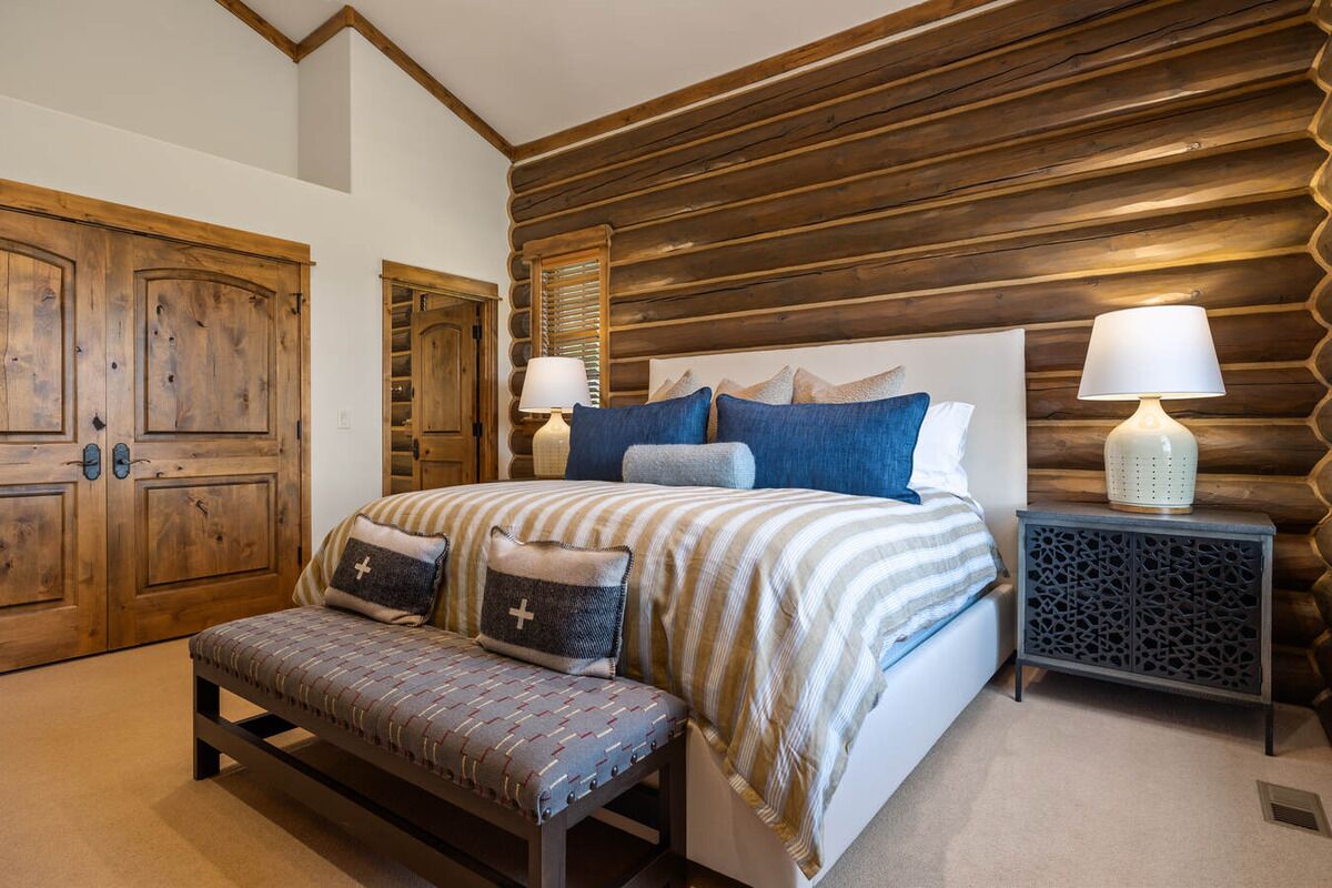 4 Schlafzimmer, Bügeleisen/Bügelbrett, kostenloses WLAN, Bettwäsche