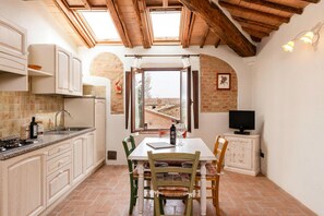 Apartament | Cuina privada | Trona 