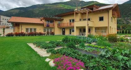 Apartment in Schlanders With Garden