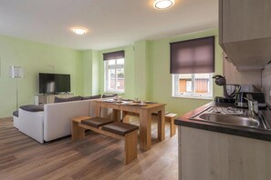 Apartment | Living room - Apartment in Wernigerode Near Harz Castle (Wernigerode)