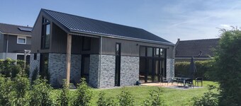 Modern detached villa