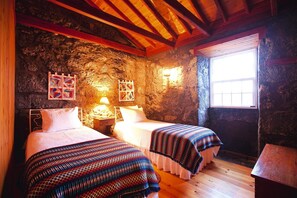 Maison | 2 chambres, ameublement personnalisé, draps fournis