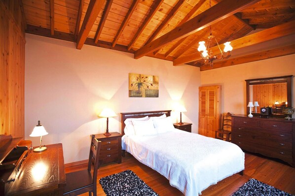 하우스 | 2 개의 침실, 각각 다르게 가구 비치, 침대 시트