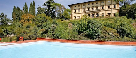 Apartment | Pool