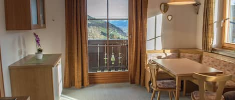 Lägenhet | Restauranger