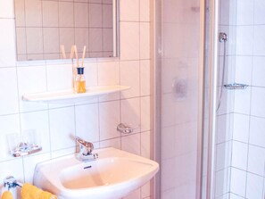Apartment | Badezimmer