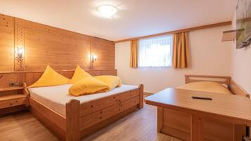 Apartment | 2 bedrooms, bed sheets