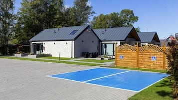 House | Kolam renang