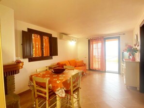 Dining - Corner Terraced House With sea View Costa Rei (Muravera)