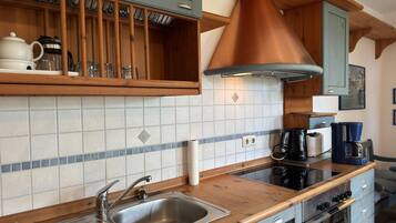 Apartment | Private kitchen | High chair