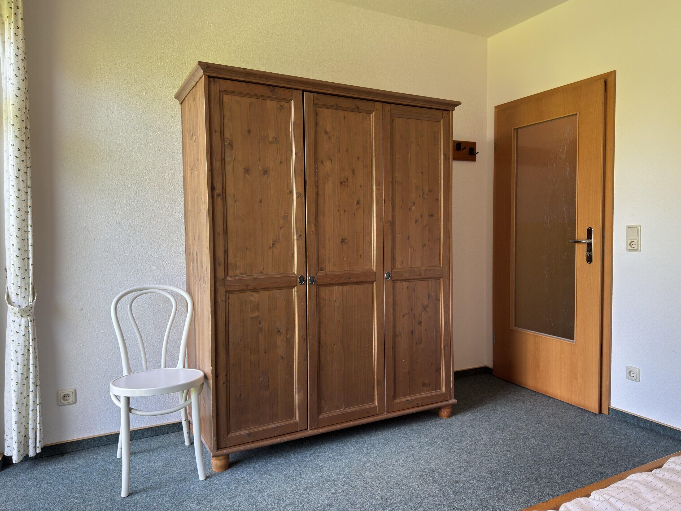 3 bedrooms, individually furnished