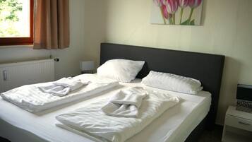 2 bedrooms
