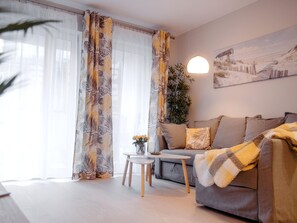 Apartment | Living room - Comfortable Apartment Close to the Sea, Pobierowo (Rewal)