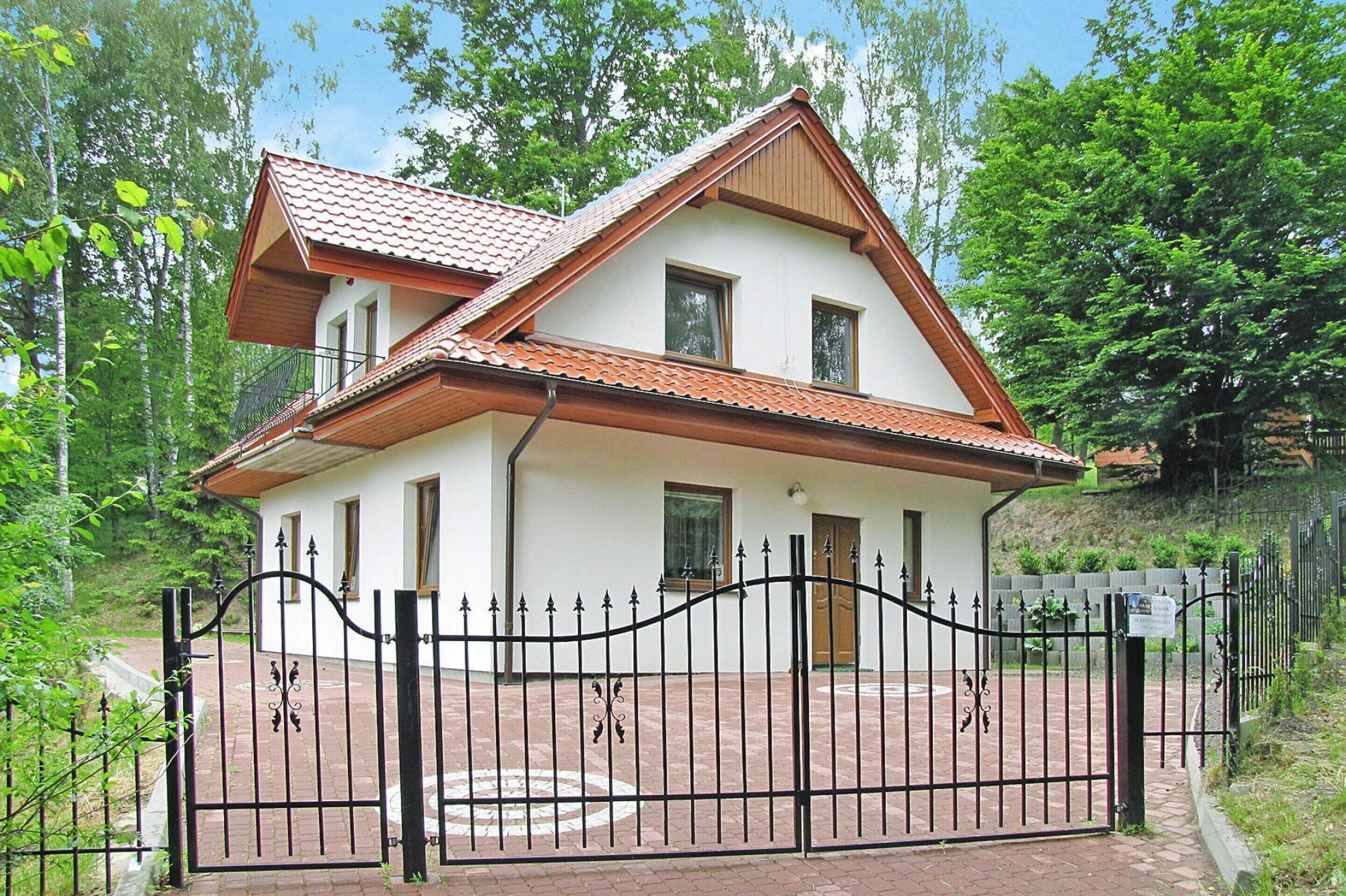 House | Exterior