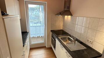 Apartemen | Dapur pribadi | Microwave dan kompor