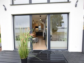House | Exterior - Cottage by Kiedrowickie Lake With Boat Access (Lipnica)