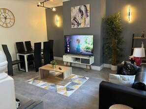 Interior - Sigma Exotic Suite (Blyth)