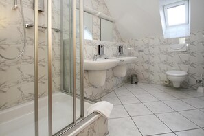 House | Bathroom - Ferienhauser im Tannenpark, Tanne (Oberharz am Brocken)