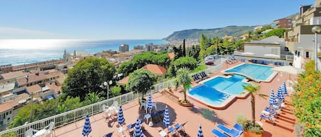 Appartement | Piscine | Piscine extérieure