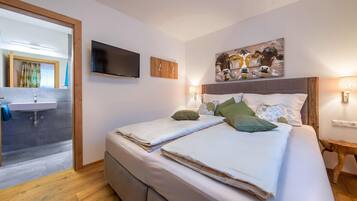 Apartment | 4 Schlafzimmer, individuell eingerichtet, Bettwäsche