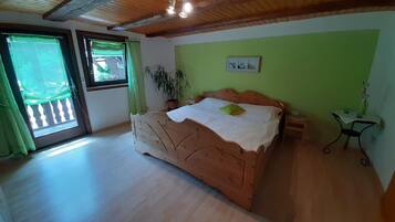 Apartment | 2 Schlafzimmer, individuell eingerichtet