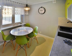 Apartment | Dining - 2-room Holiday Apartment Close to the Beach (Kołobrzeg)
