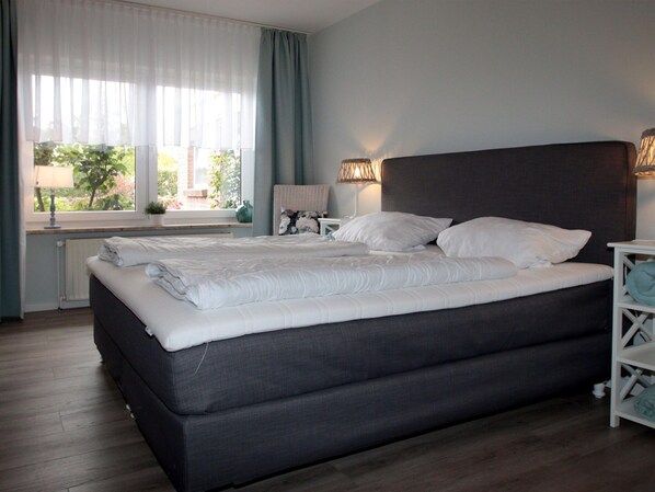 1 bedroom, individually furnished - Ferienwohnung Nahe Nordsee Wattwanderung (Berumbur)