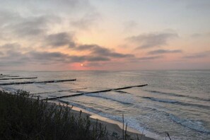 View from property - Holiday Home by Lake Jamno With Pool (gmina Sianów)